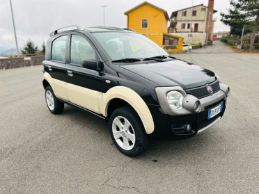 Fiat Panda 1.3 MJT 16V 4x4 Cross