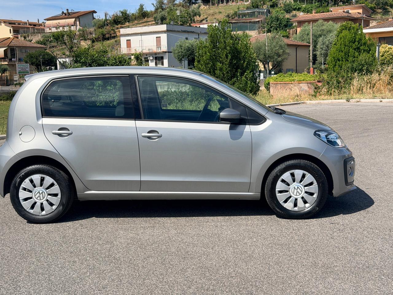 Volkswagen up! 1.0 5p. move