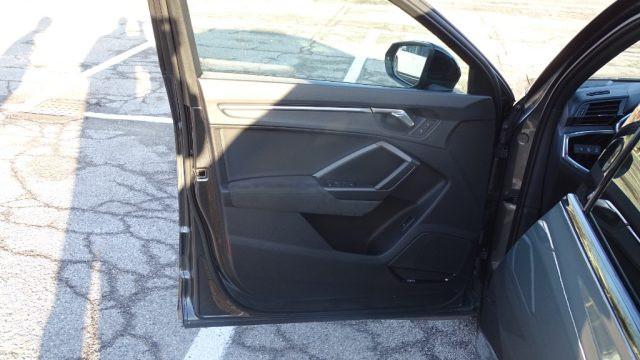 AUDI RS Q3 SPB Quattro, Aut. "S-tronic", 400cv,Carbonceramica