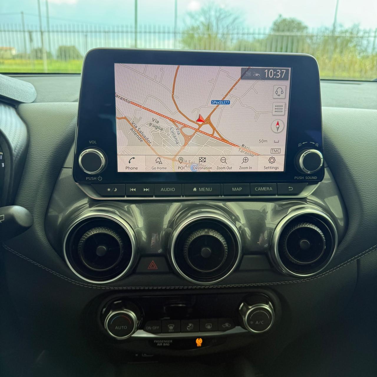 Juke 1.0 DIG-T 114 CV DCT Acenta