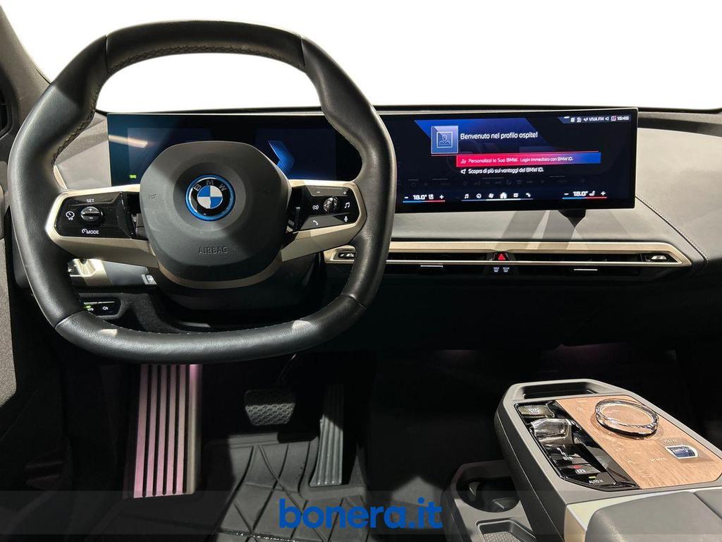 BMW iX M 60