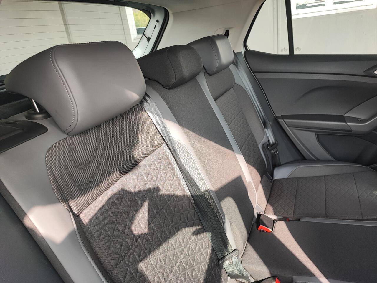 Volkswagen T-Cross 1.6 TDI DSG SCR Style BMT