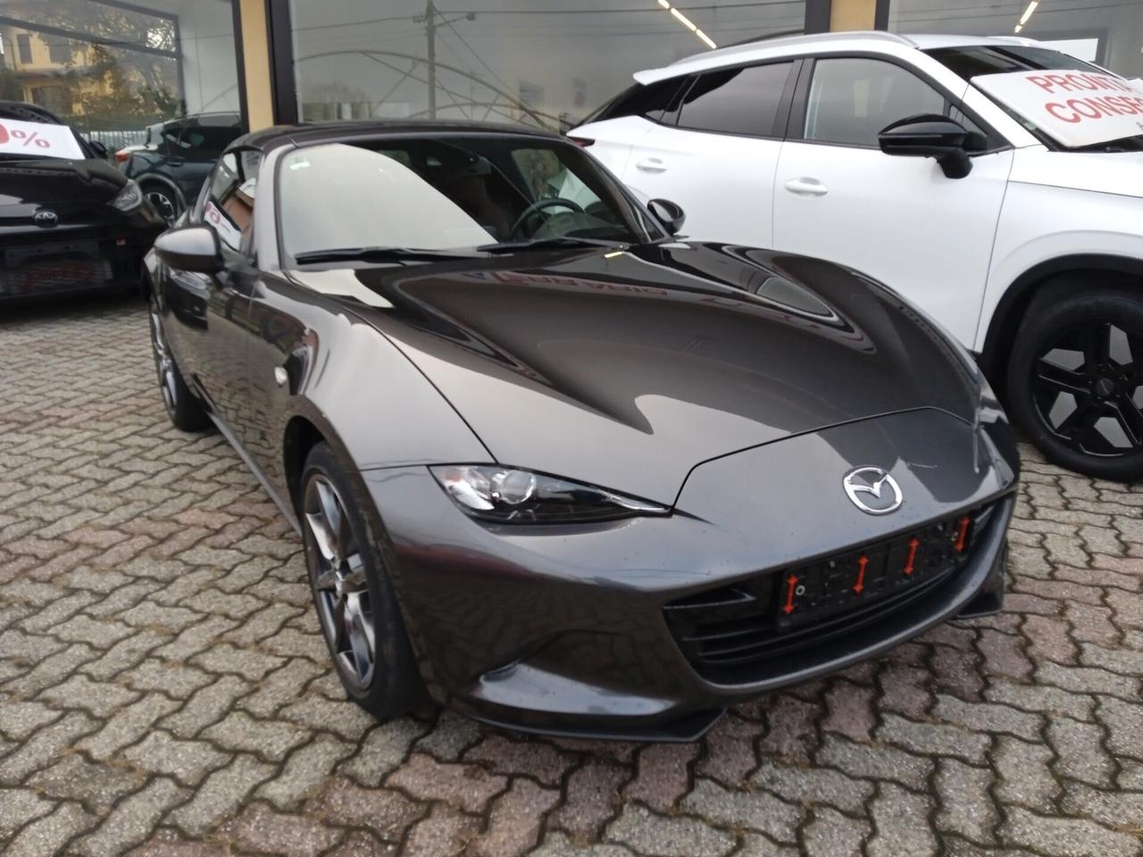 Mazda MX-5 RF LED 17" SENS PARK PELLE TOTALE CRUISE CONTROL SEDILI RISCALDATI NAVY IN ARRIVO OPZIONABILE