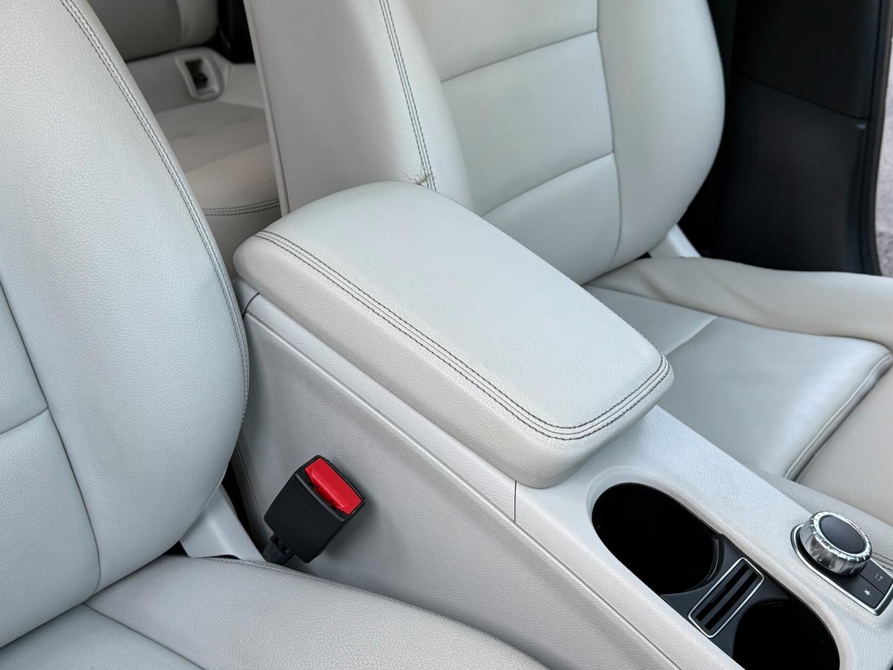 Mercedes GLA 200 d Autom Enduro *TETTO - 2016