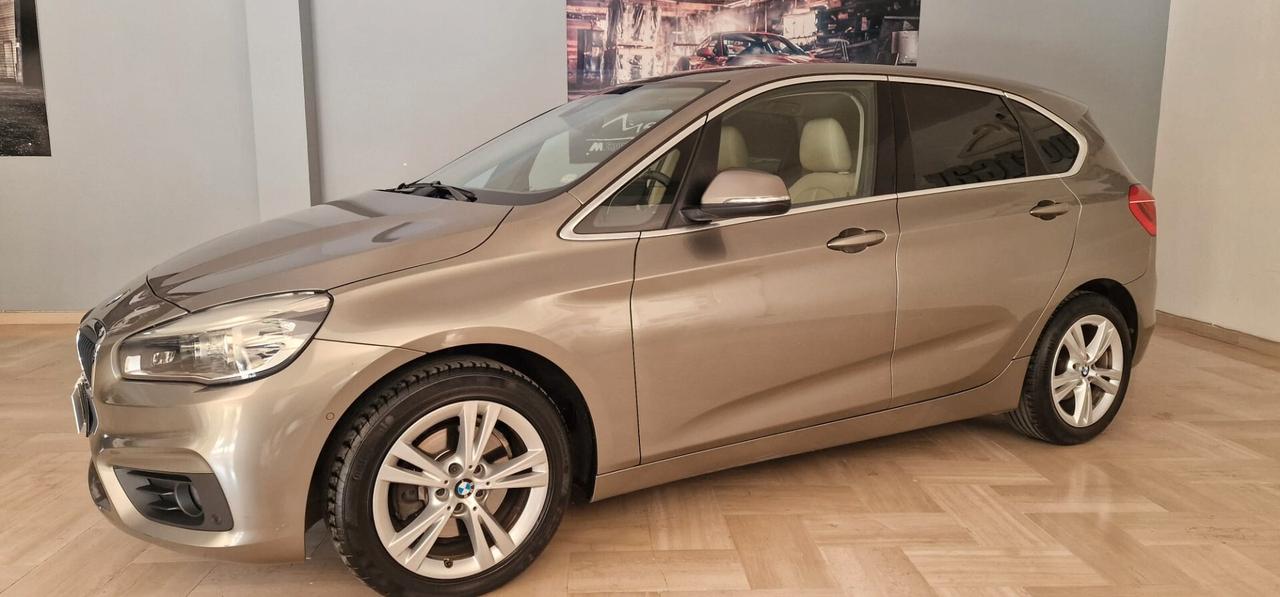 Bmw 2er Active Tourer 220xdrive Luxury 190 cv