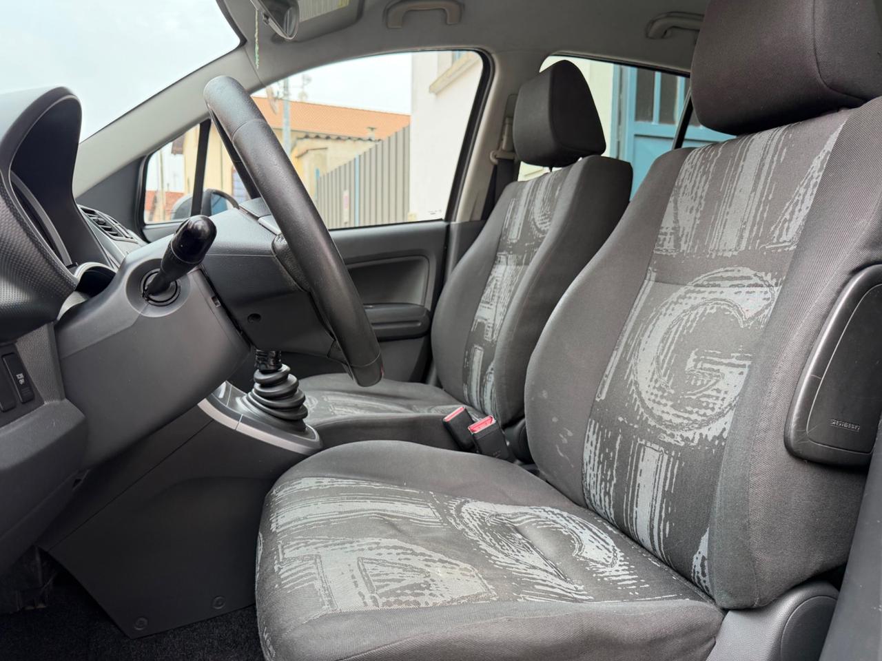 Opel Agila 1.2 16V 94CV