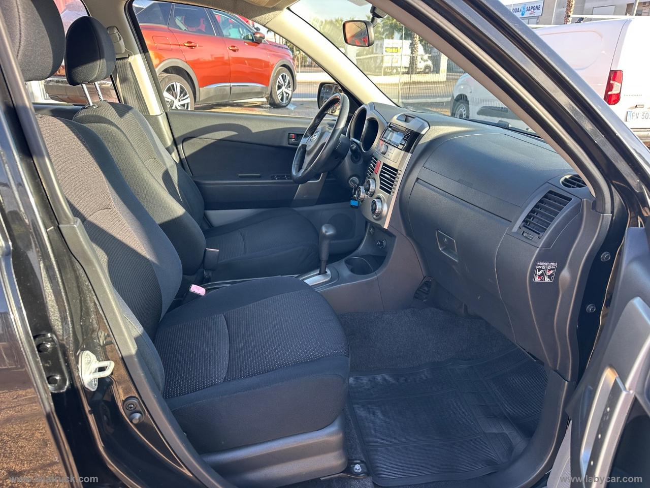 DAIHATSU Terios 1.5 4X4 BENZ-GPL