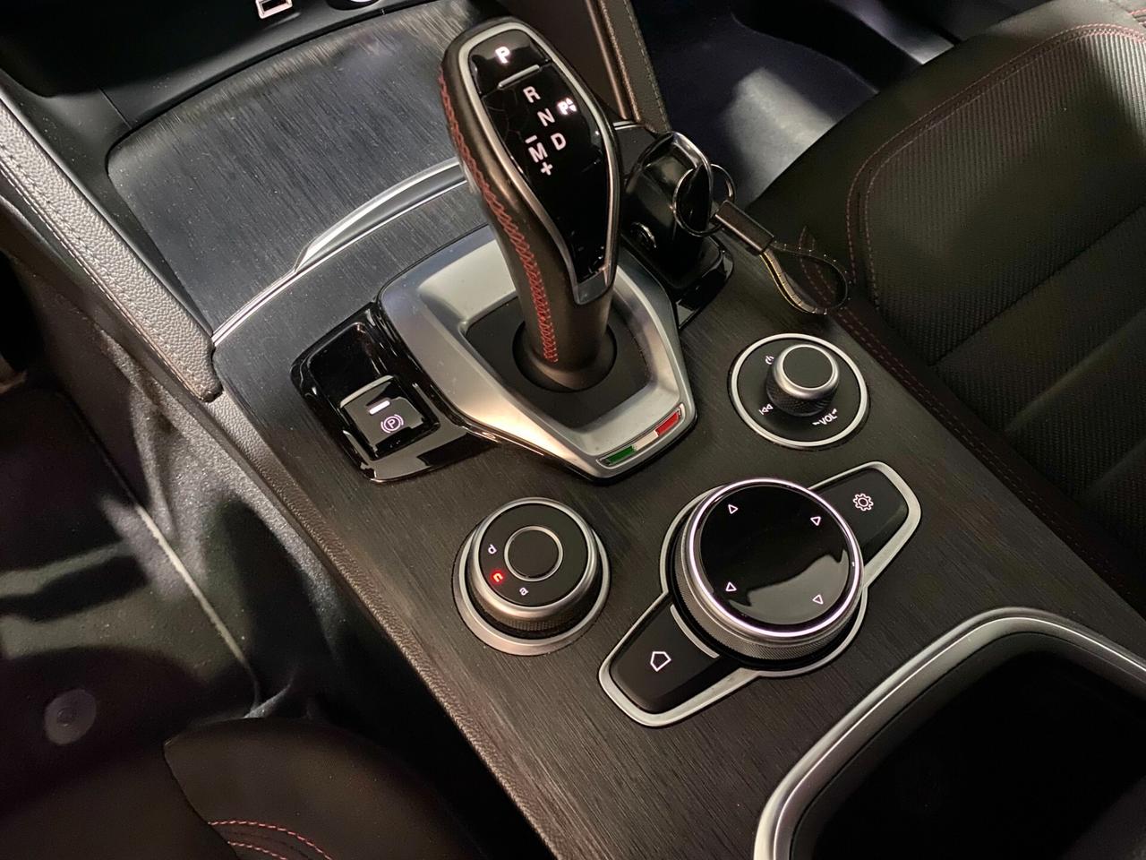 Alfa Romeo Stelvio 2.2 Turbodiesel 190 CV AT8 Q4 Business-12/2021