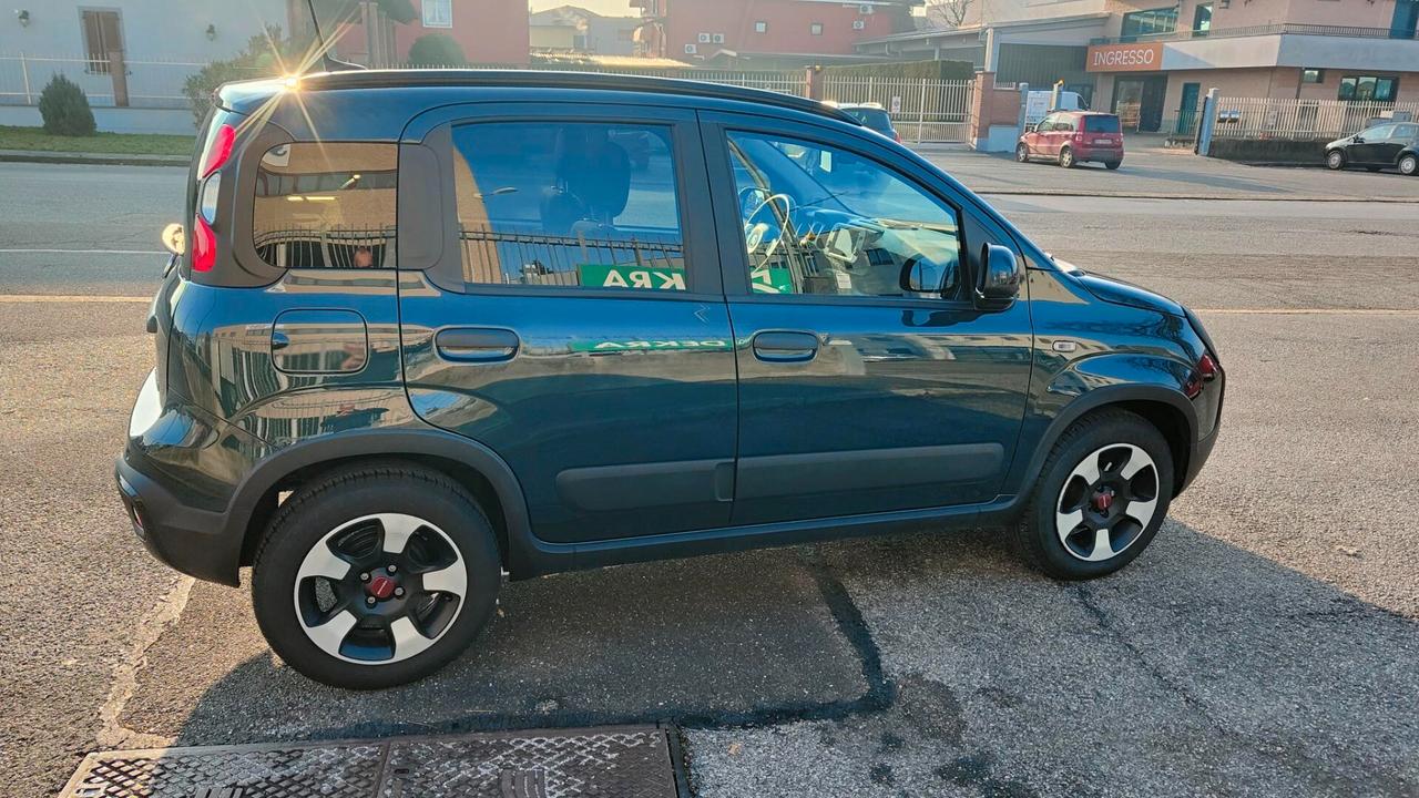 Fiat Panda Cross 1.0 FireFly S&S Hybrid