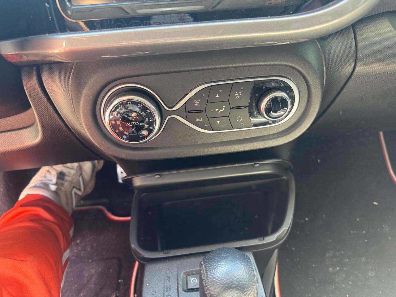 Renault Twingo TCe 110 CV EDC GT