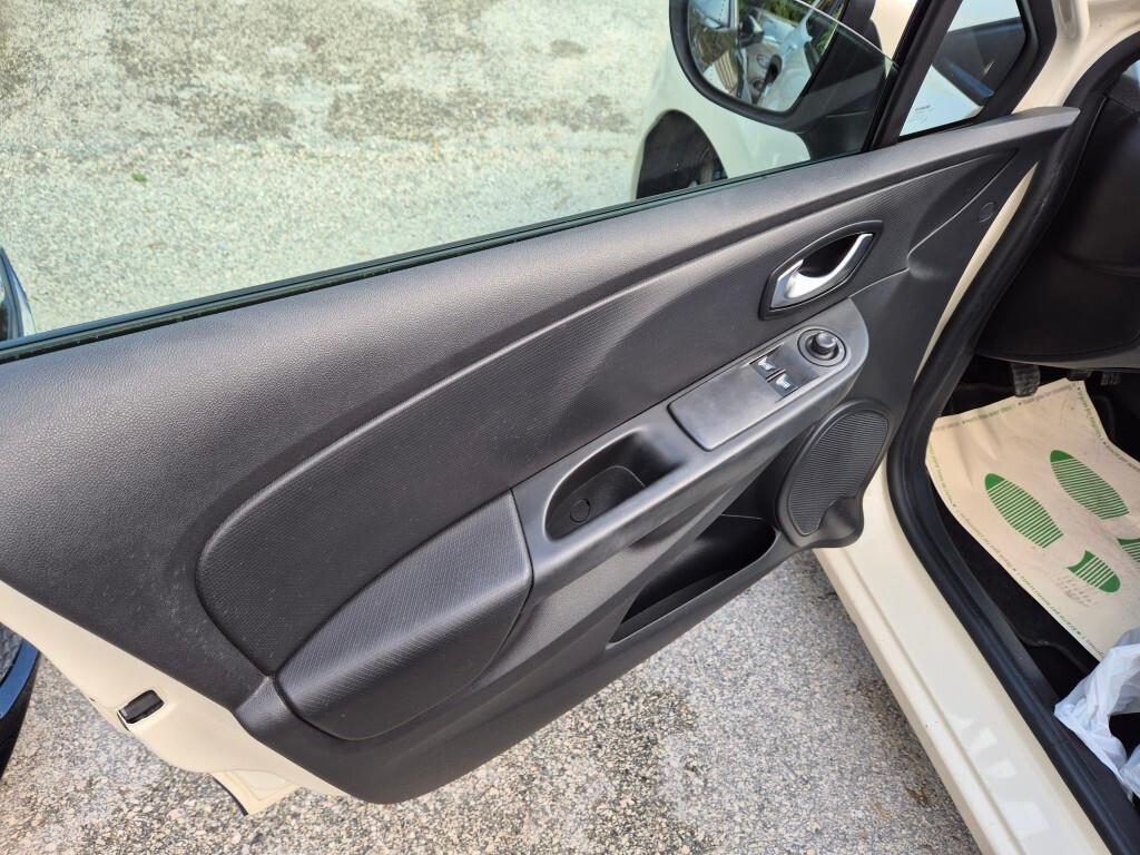 Renault Clio 1.5 dCi 75cv e6 NEOPATENTATI