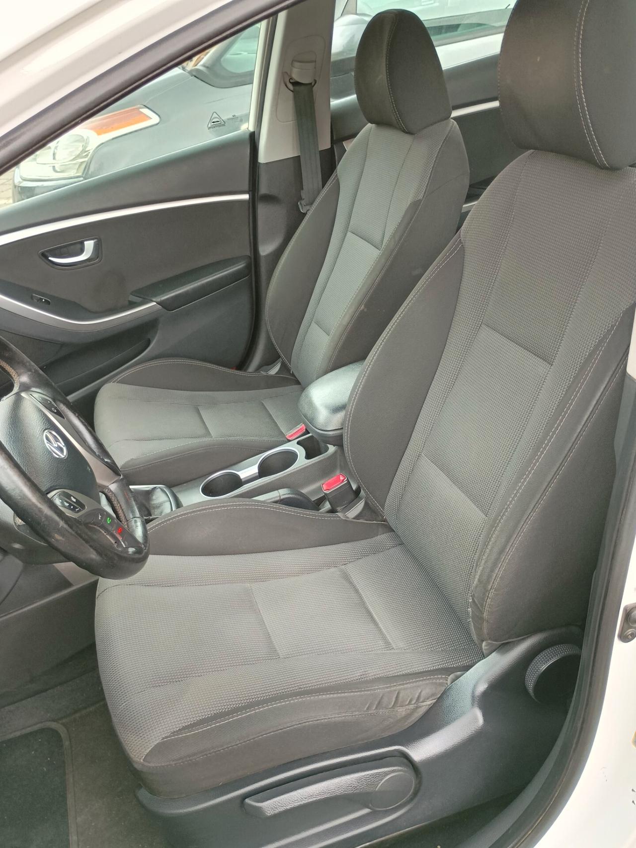 Hyundai i30 Wagon 1.6 CRDi Classic