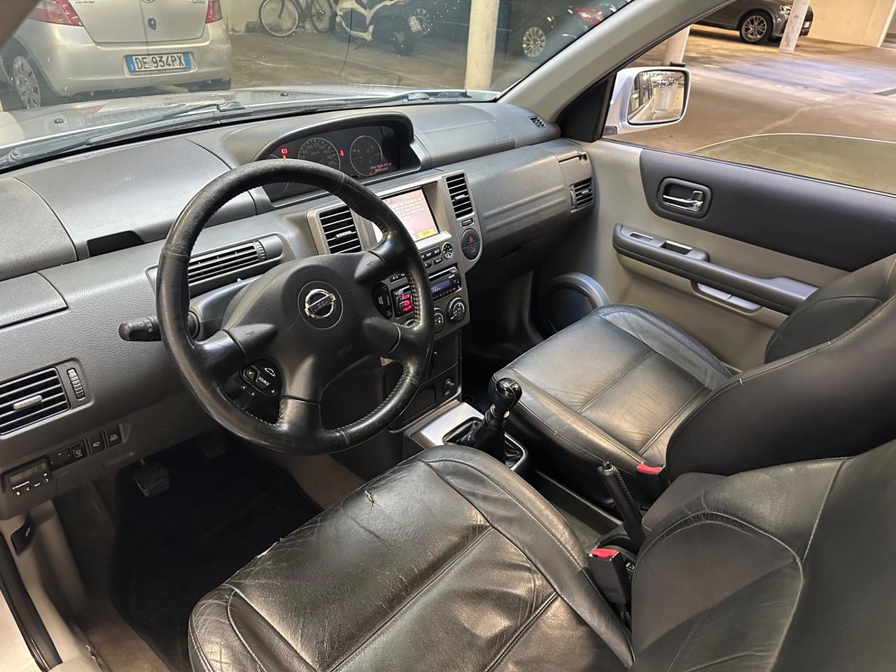 Nissan X-Trail 2.2 dCi Elegance