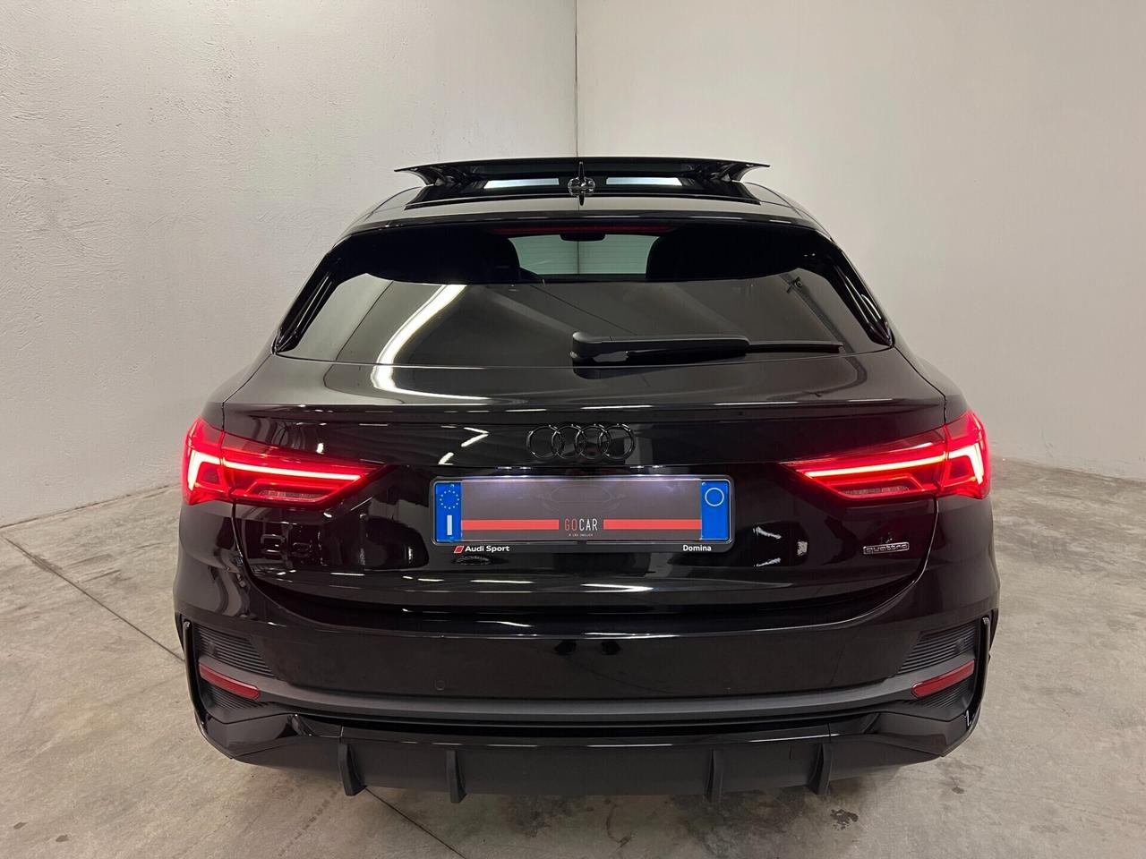 Audi Q3 Spb 45 Tfsi 245 Cv Quattro Identity Black Tetto