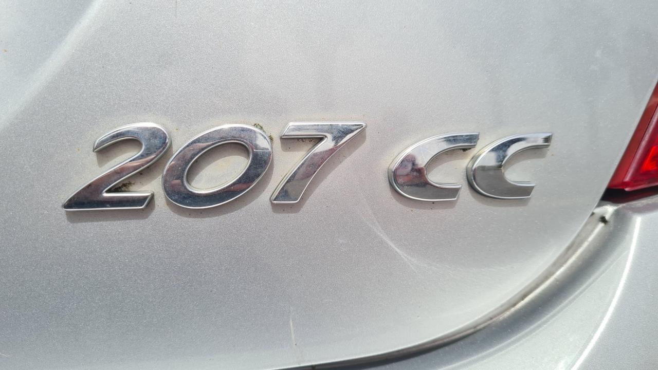 Peugeot 207 1.6 8V HDi 112CV CC Sweet Years