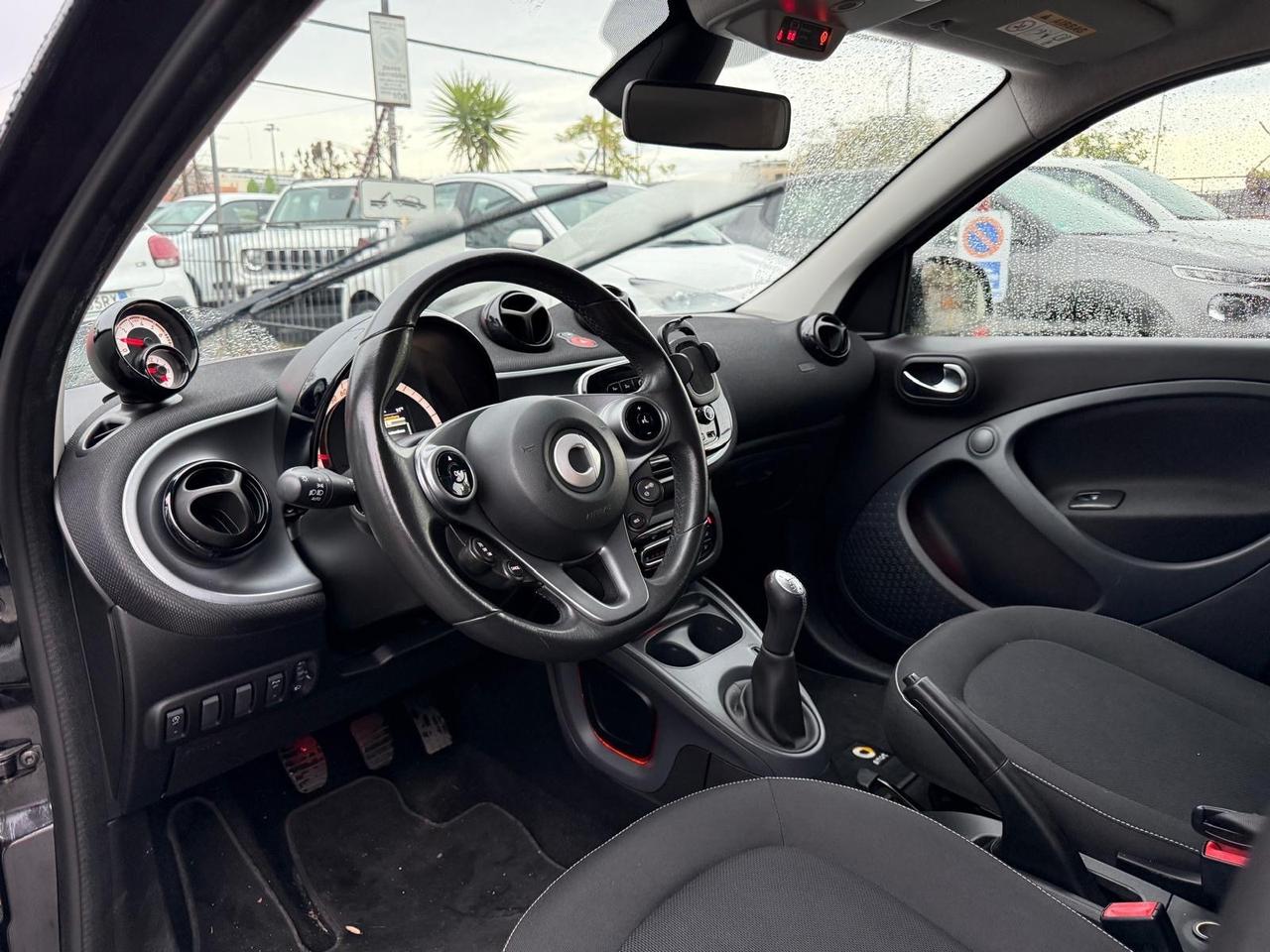 Smart Four Four 1.0 71cv Clima cambio Manuale PDC