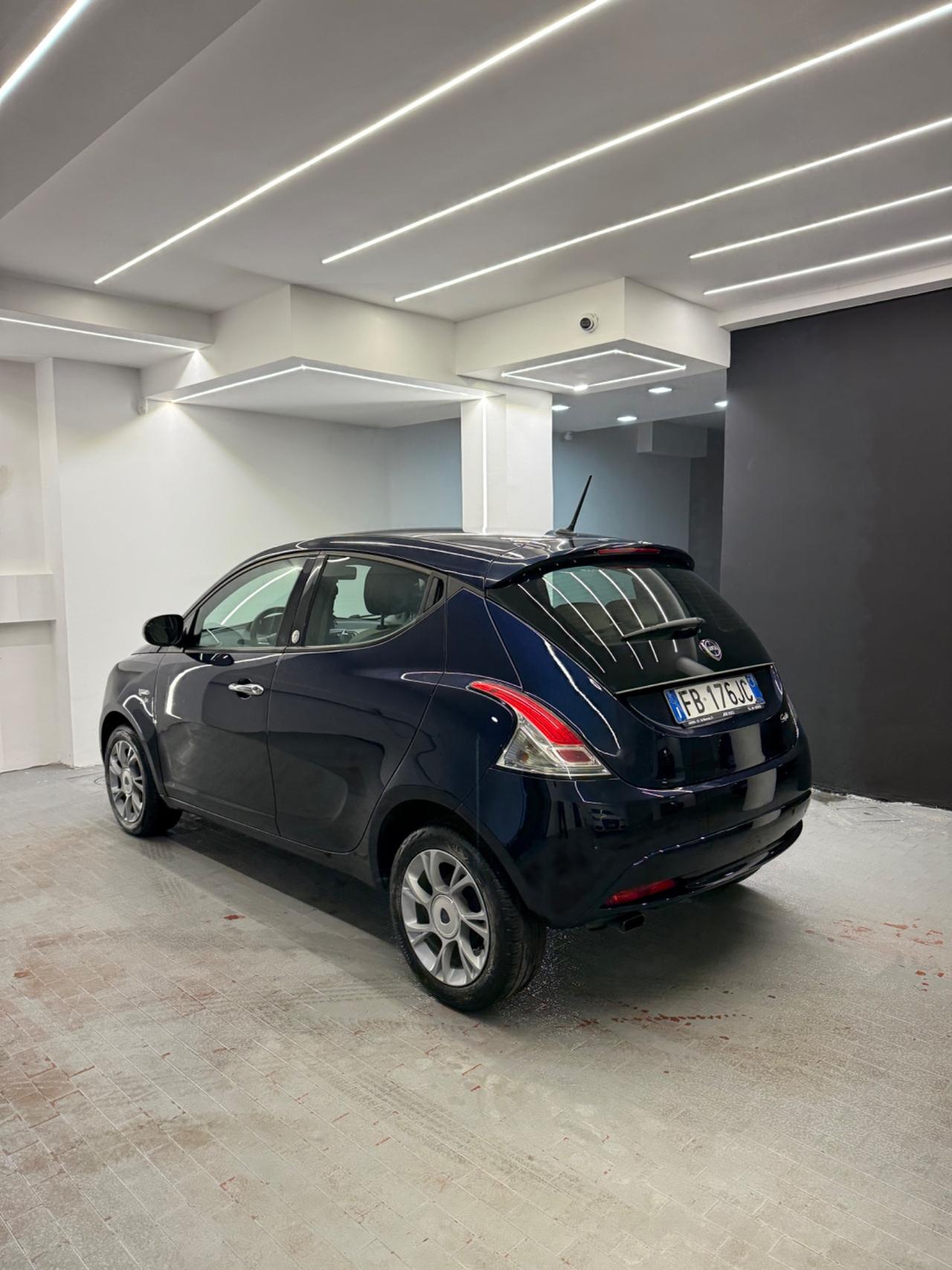 Lancia Ypsilon 1.3 MJT 16V 95 CV 5 porte S&S Opening Edition