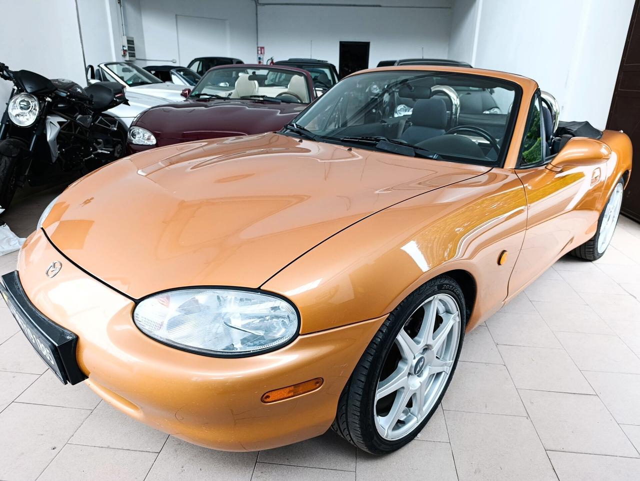 Mazda MX-5 1.8i 16V cat 10th Anniversary