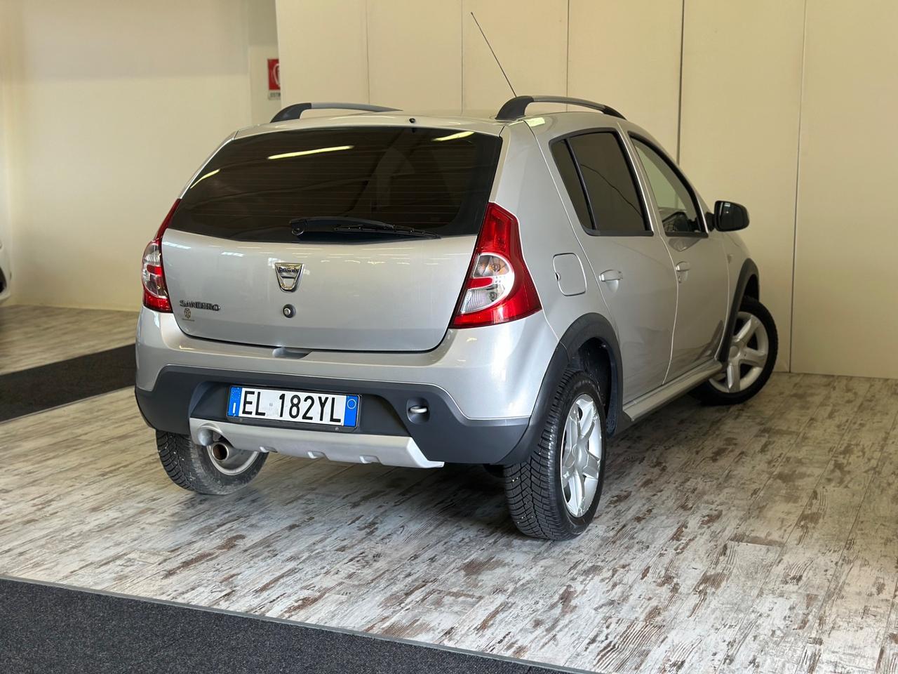 Dacia Sandero Stepway 1.6 8V GPL 85CV Ok Neopatentati