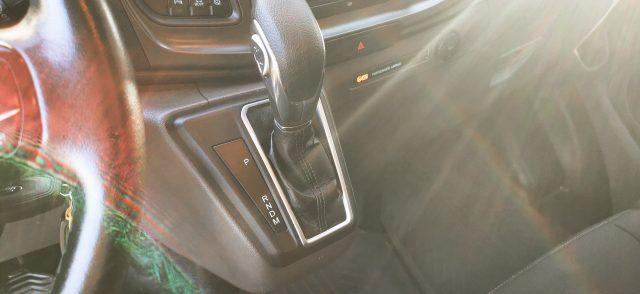 FORD Transit Custom 320 2.0 EcoBlue 130 aut. PL Combi Trend