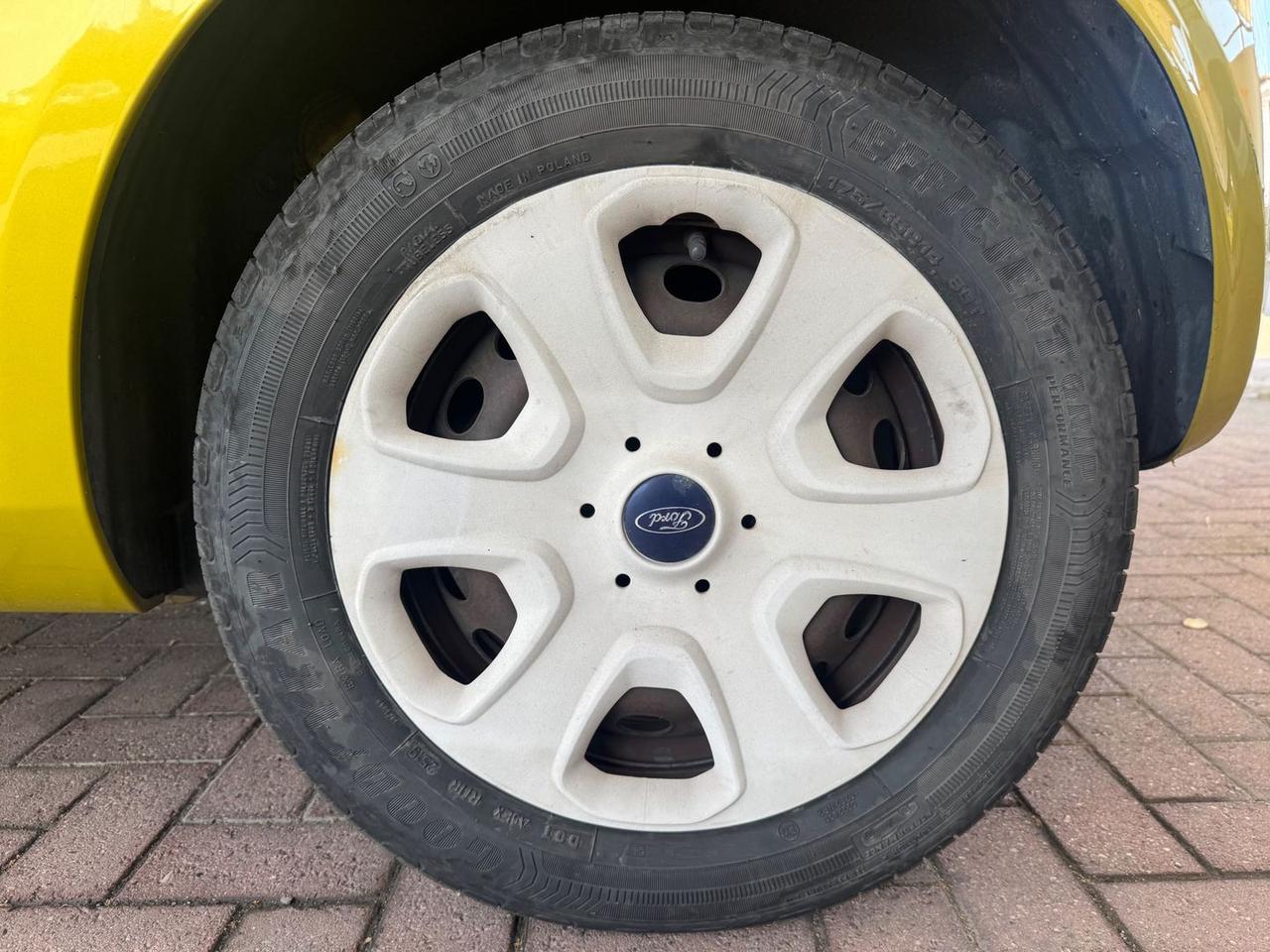 Ford Ka Titanium 1.2 #11883