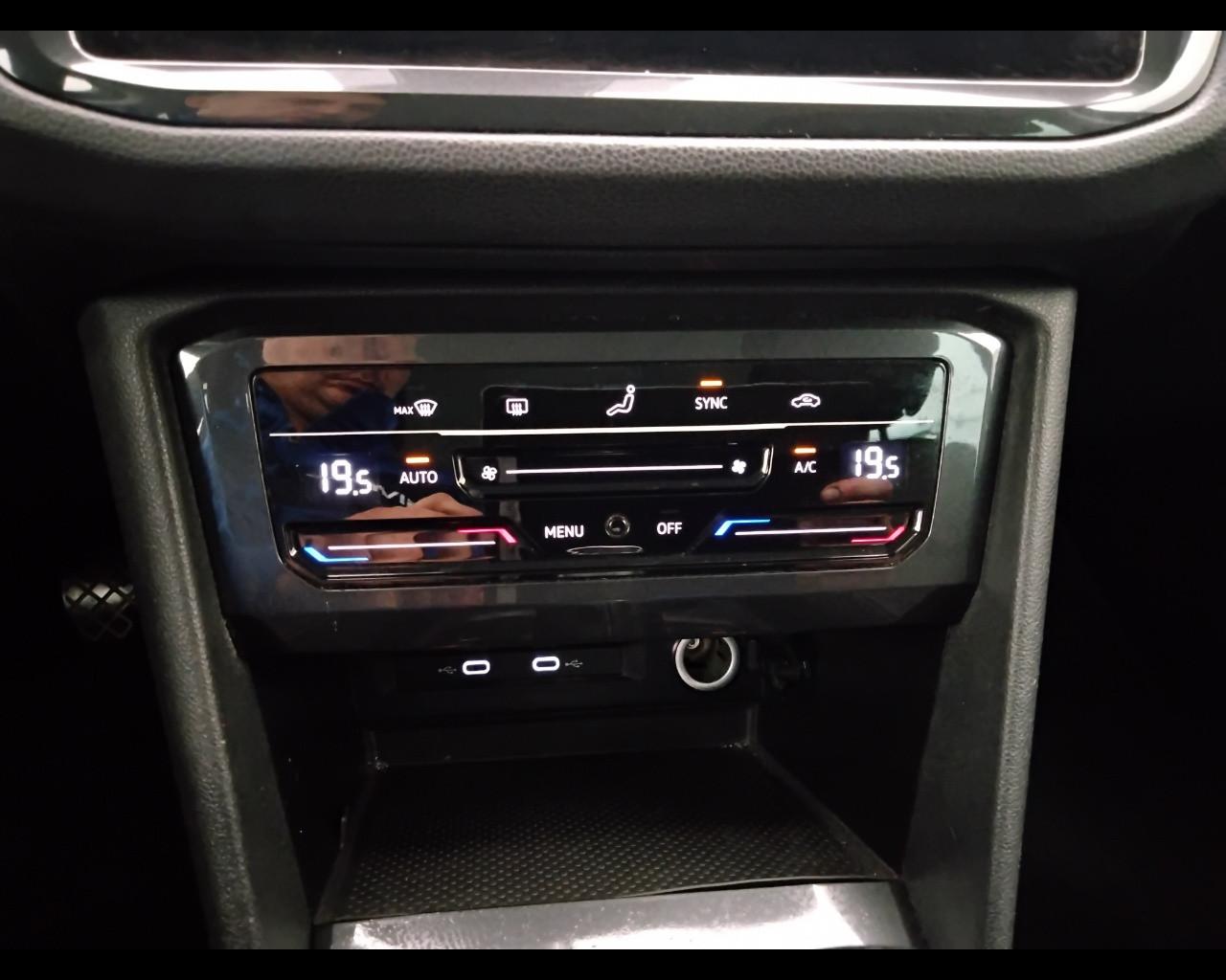 VOLKSWAGEN Tiguan II 2021 - Tiguan 2.0 tdi Life 122cv