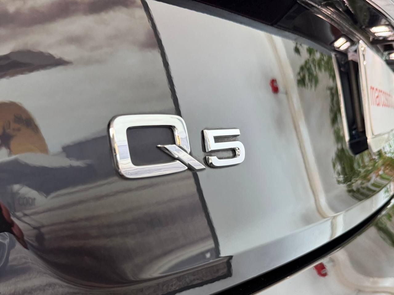 Audi Q5 40 TDI 204 CV quattro S-tronic Business Advanced