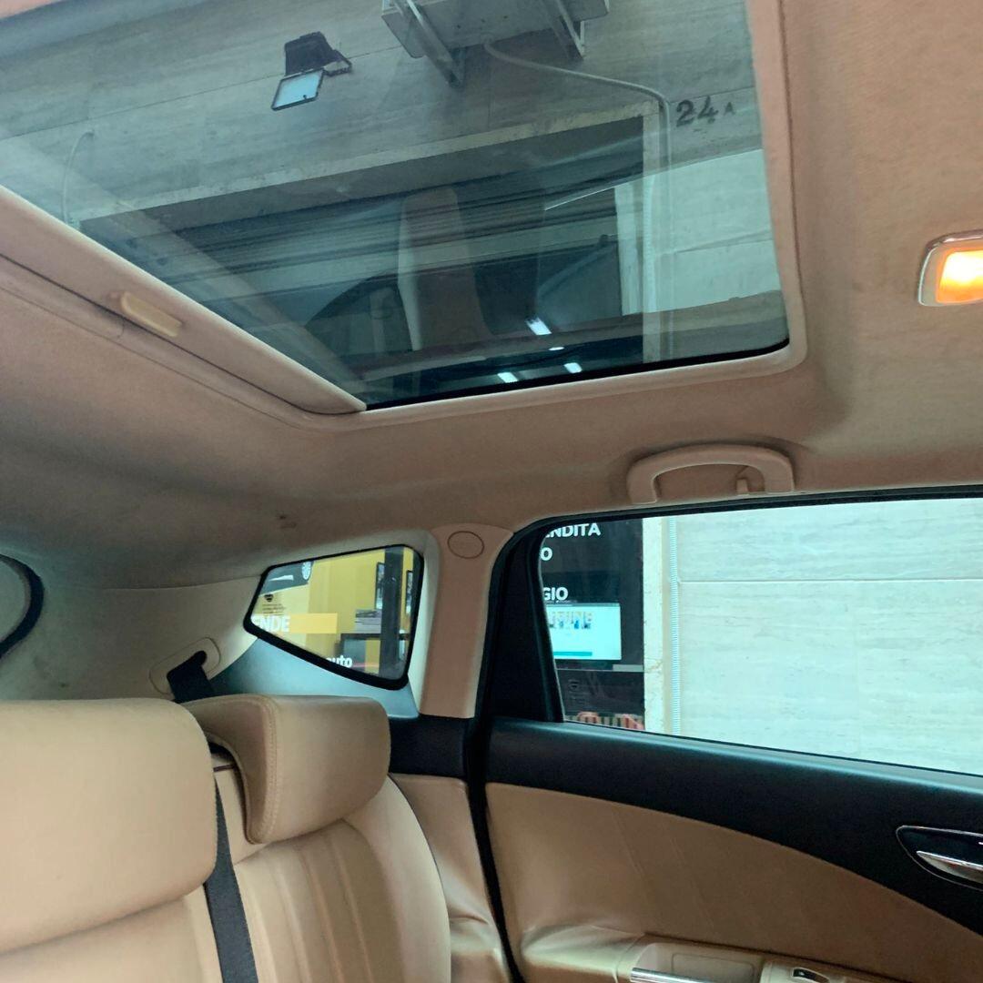 Lancia Delta 2.0 MJT DPF Platino **FULL**