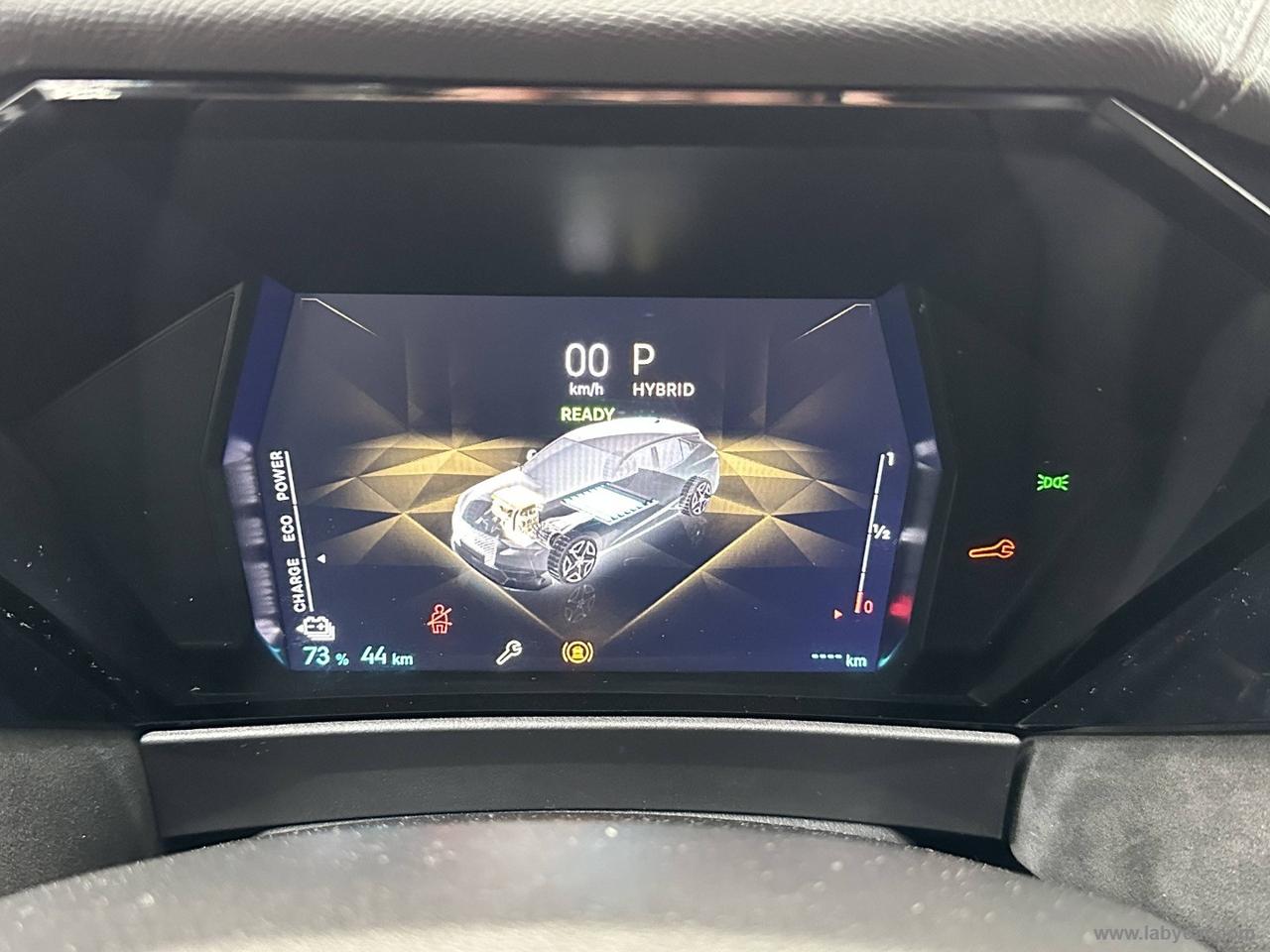 DS AUTOMOBILES DS 4 E-Tense 225 Performance Line+