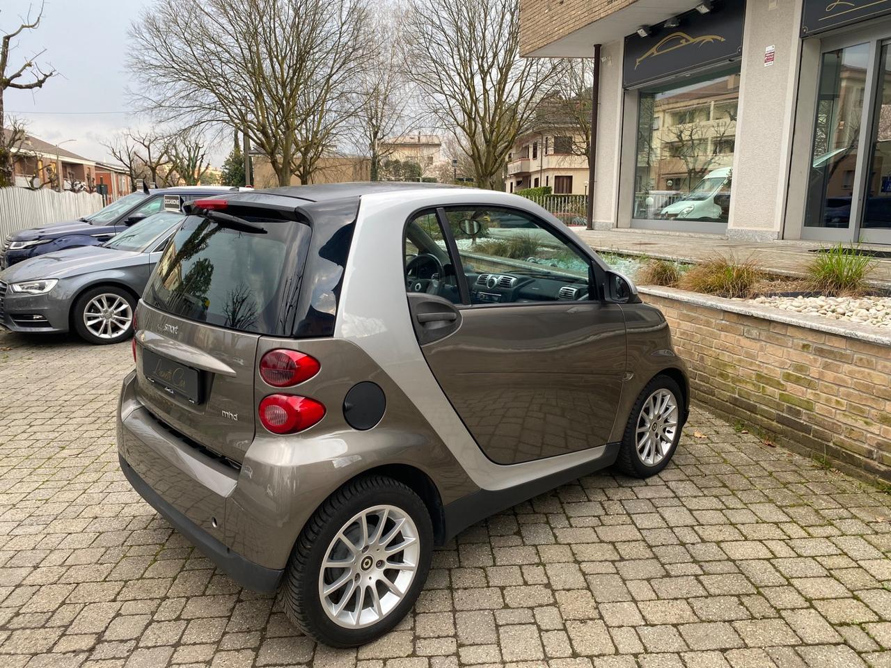 Smart ForTwo 1000 52 kW MHD coupé passion