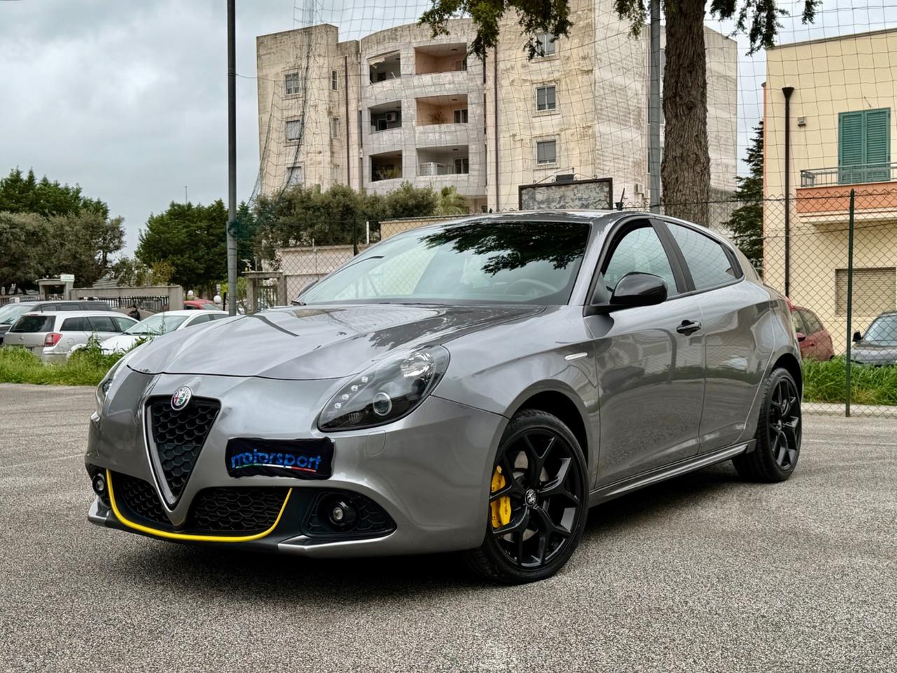 Alfa Romeo Giulietta Sport Carbon look
