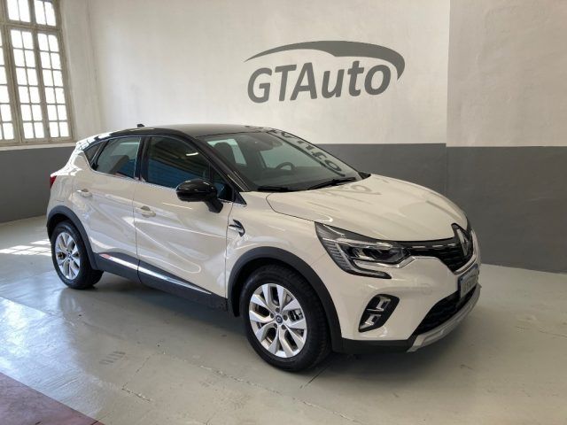 RENAULT Captur Plug-in Hybrid E-Tech 160 CV Intens