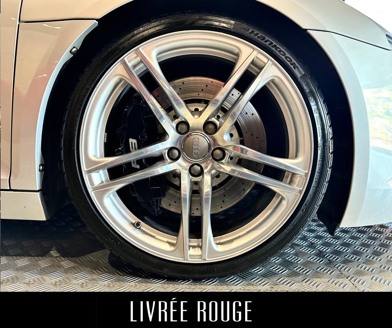 Audi R8 4.2 V8 quattro MANUALE