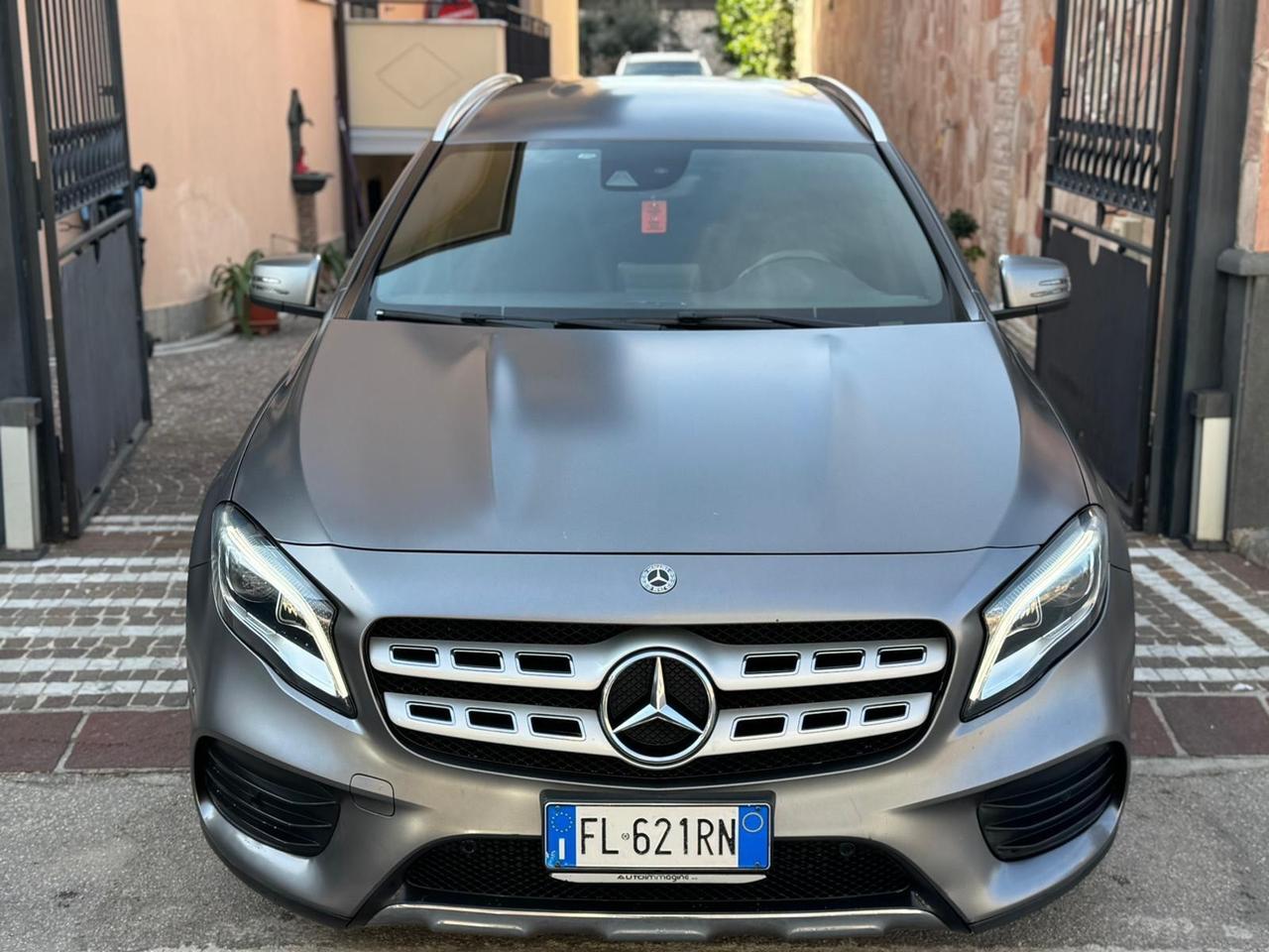 Mercedes-benz GLA 200 d Automatic Premium