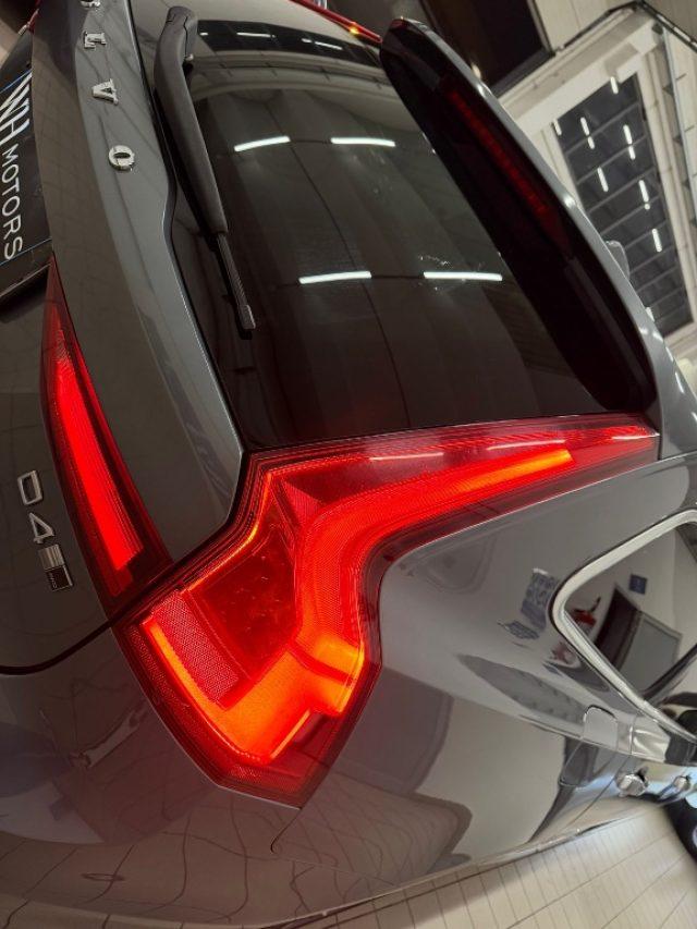 VOLVO V90 D4 AWD Inscription//TETTO//LED//SEDILI RISC & VENT