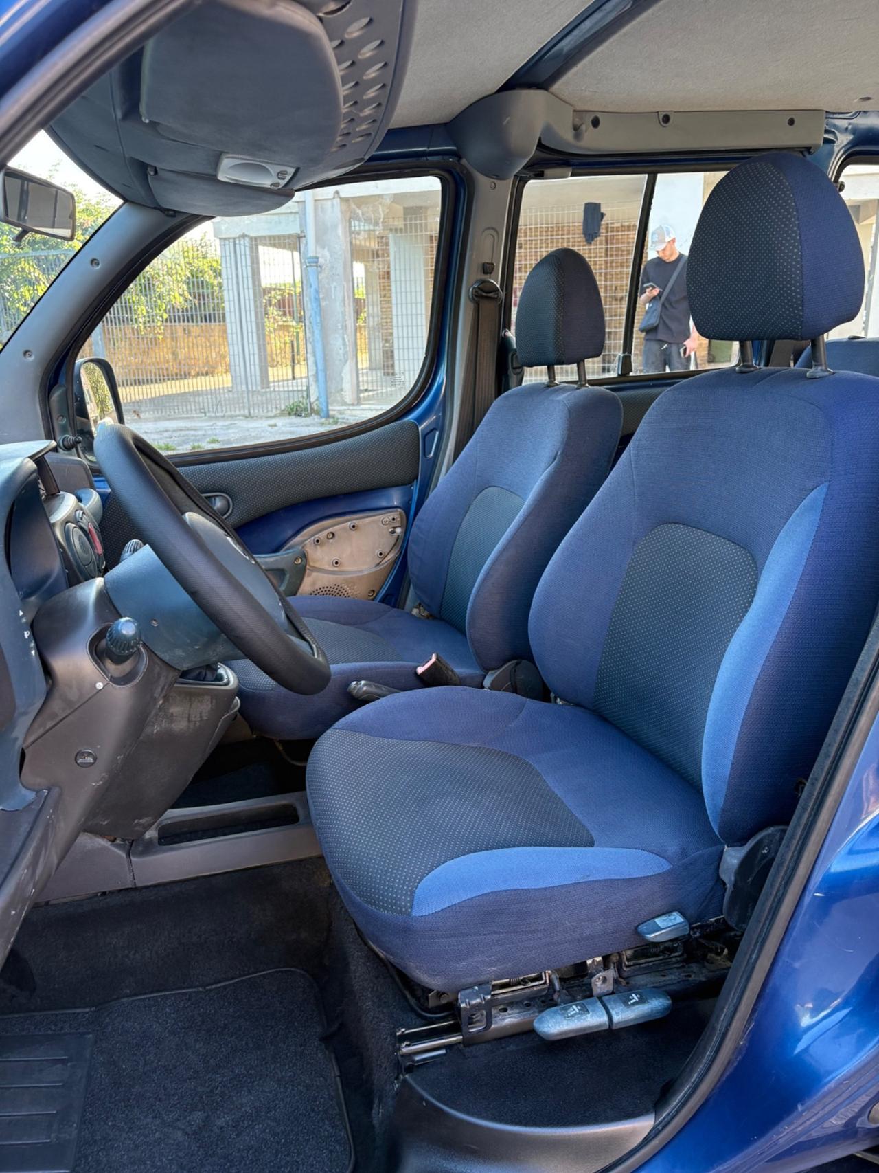 Fiat Doblo 1.9 JTD 180000km vettura 5 posti