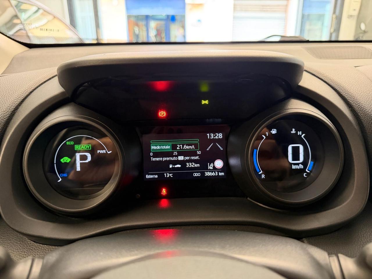 Toyota Yaris Cross 1.5 Hybrid 5p. E-CVT Trend da 220 al mese