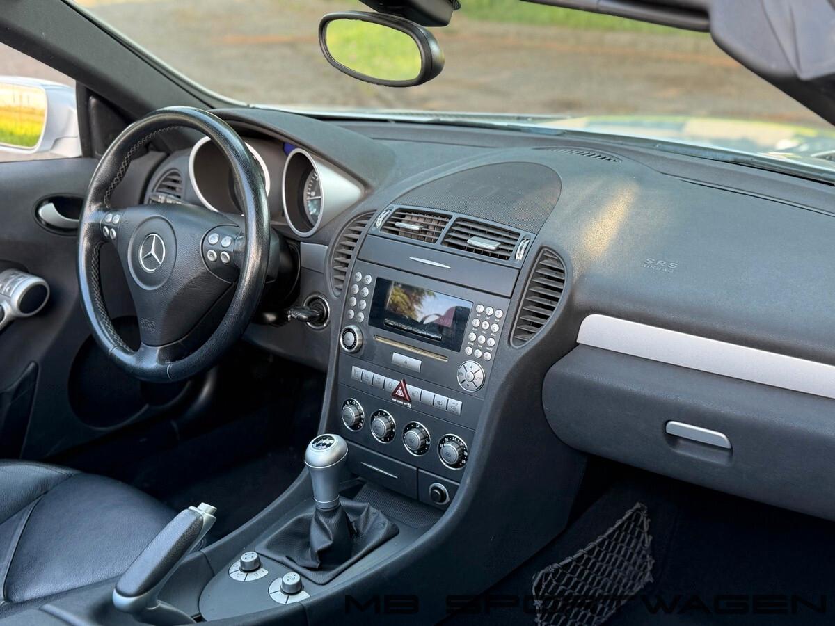 MERCEDES SLK 350 V6 MANUALE *AIRSCARF * GARANZIA