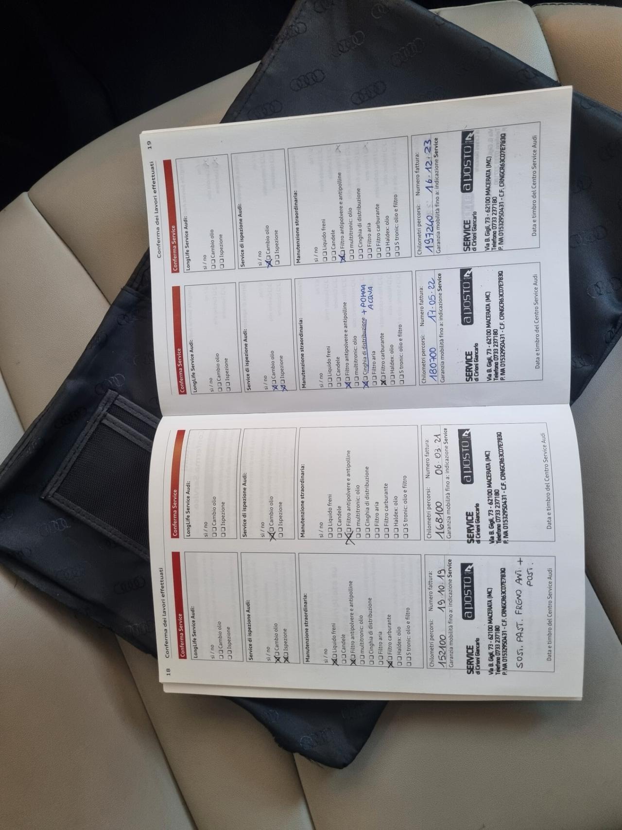 Audi A1 SPB 1.6 TDI 105 CV Ambition, PELLE, BI-XENON, NAVI