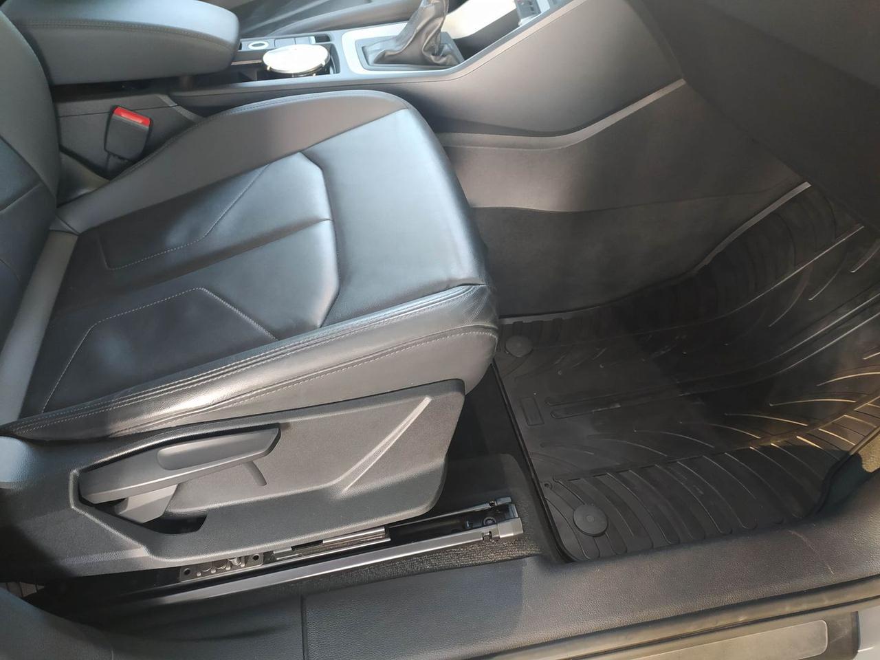 Audi Q3 Business 2.0 35 TDI #7170