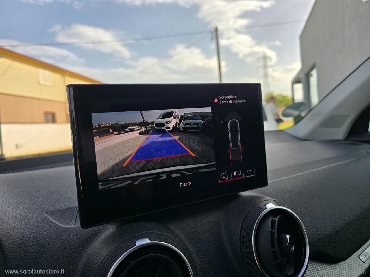 AUDI Q2 30 TDI Business Advanced