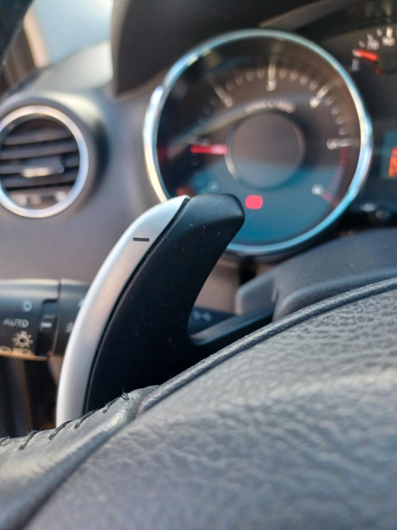 Peugeot 3008 1.6 e-HDi ALLURE AUTOMATICA 2012