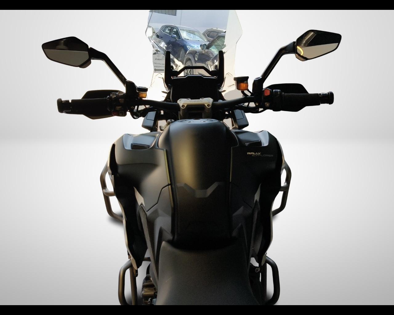 TRIUMPH Tiger 1200 - Rally Explorer
