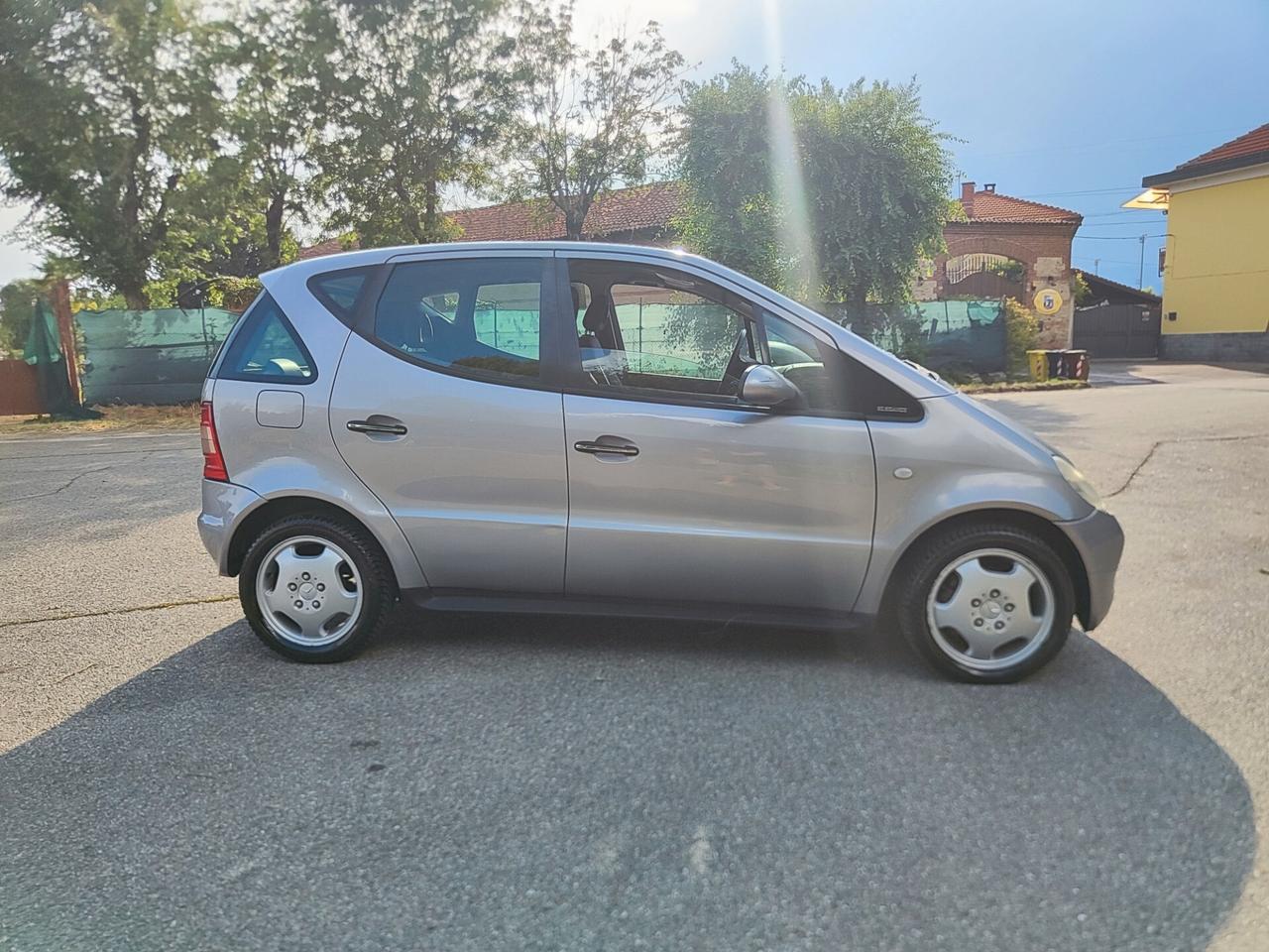 Mercedes-benz A 160 148.000 km
