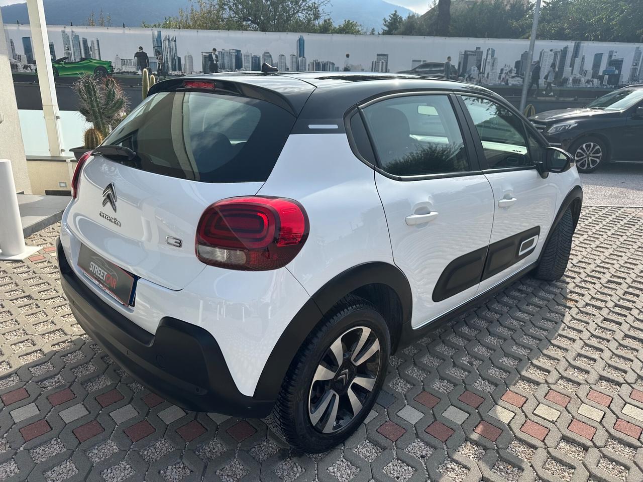 Citroen C3 PureTech 110 S&S EAT6 Shine