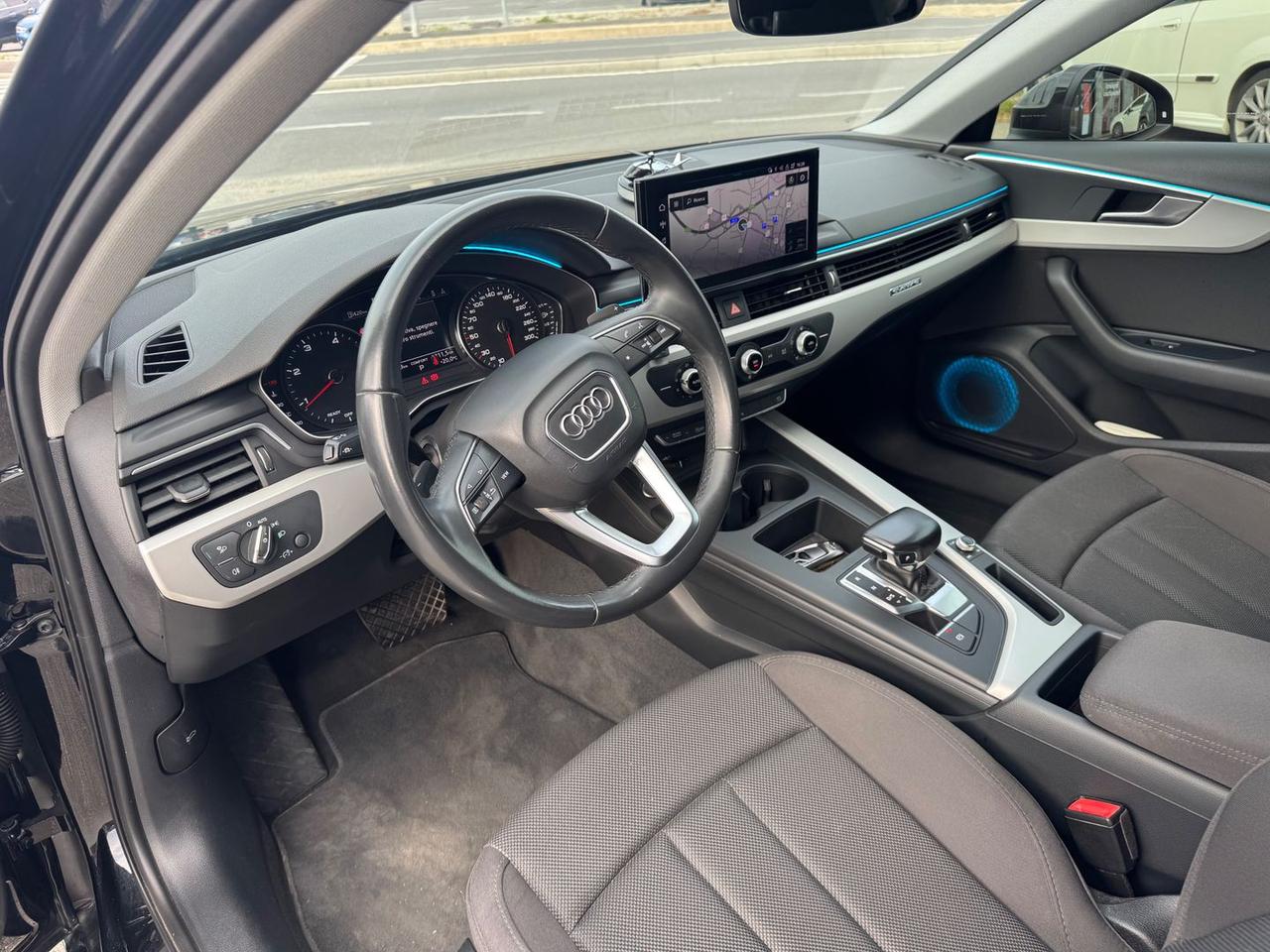 Audi A4 Business Advanced 2.0 40 TDI *PROMO #7349
