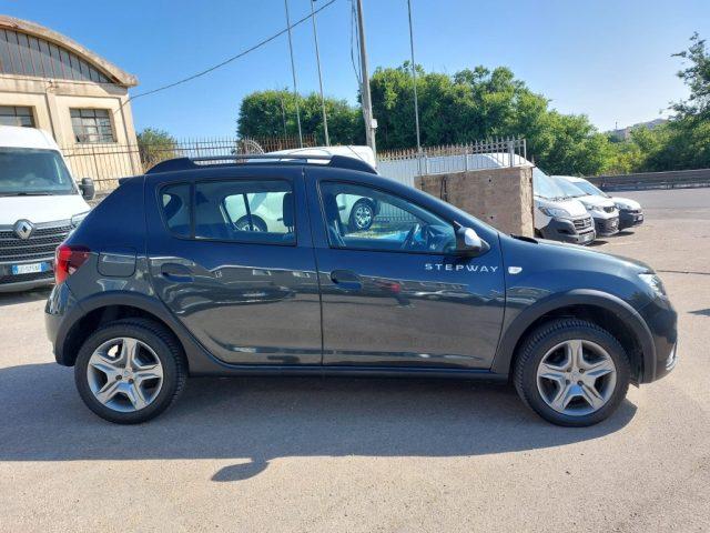 DACIA Sandero Stepway 1.5 Blue dCi 95CV 15th Anniversary