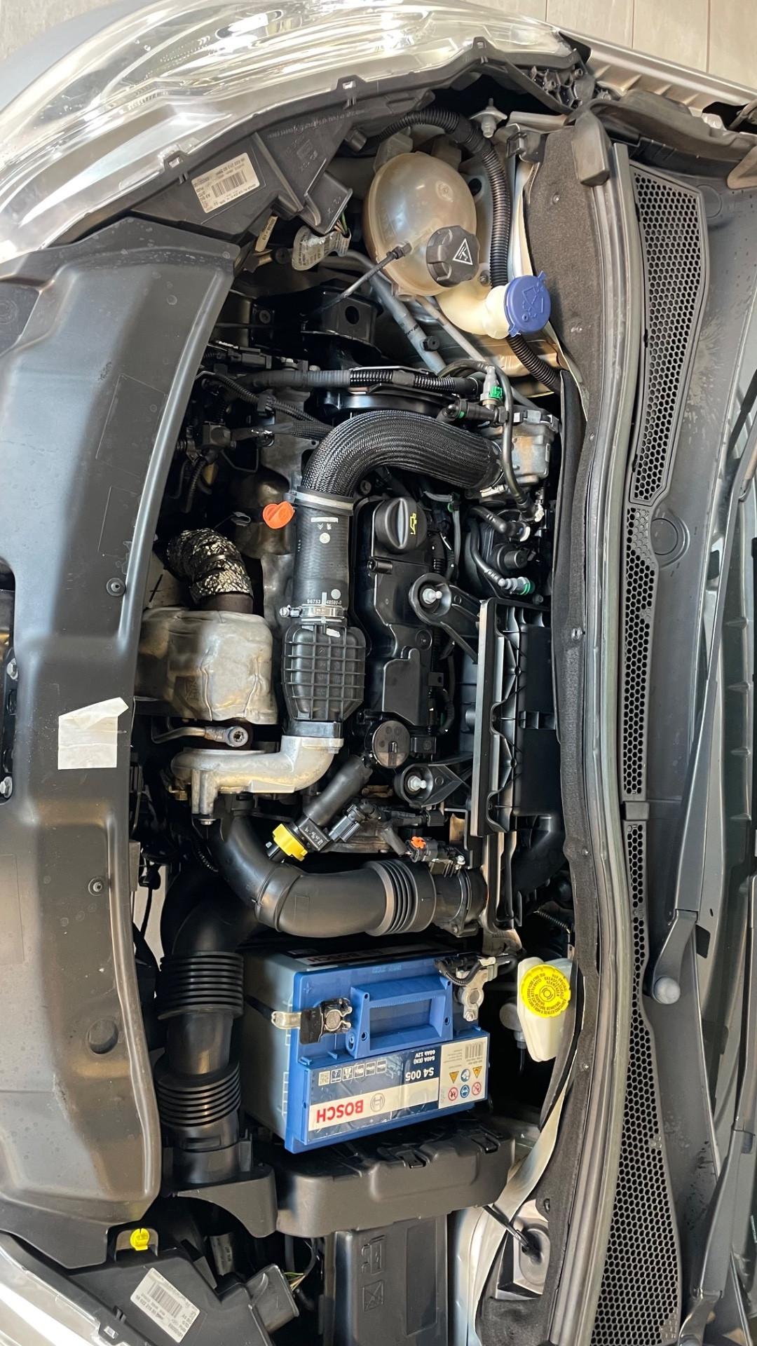 Peugeot 208 1.4 HDi 68 CV 5 porte Active