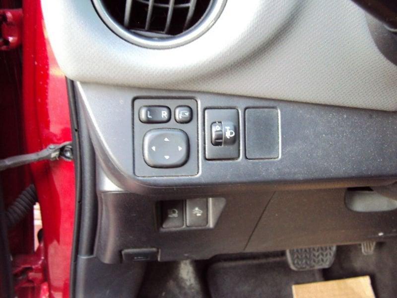 Toyota Yaris 1.5 Hybrid 5 porte Cool Autocarro