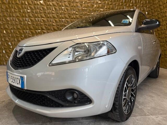 Lancia Ypsilon 1.2 69 CV 5 porte GPL Ecochic Gold